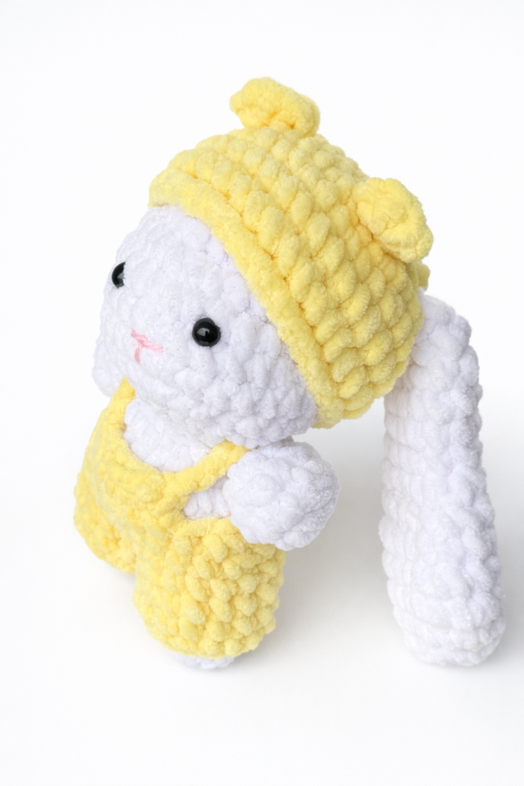 Virkad Kanin i Gul Jumper (21 cm lång)